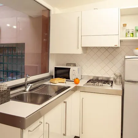 Apartamento Sirene 4 *